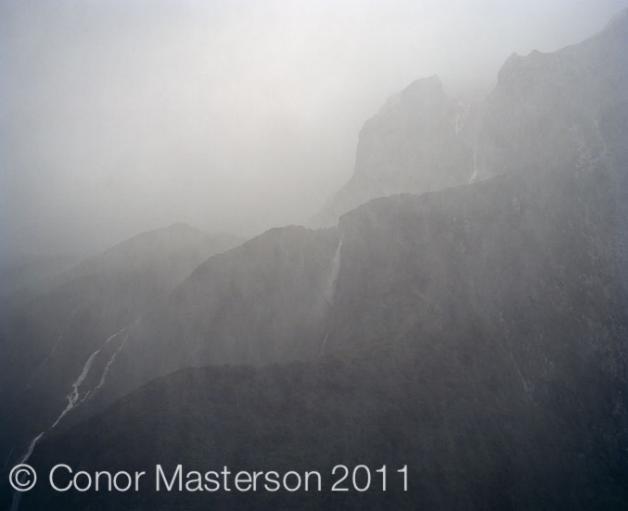 1632-4_milford_sound